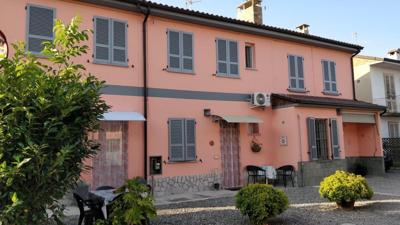 Marinella Guest House Cornale Εξωτερικό φωτογραφία